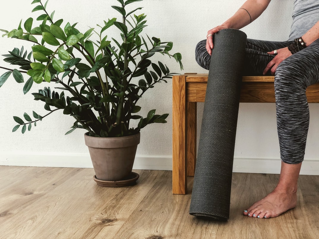 The Knee Joint - And How To Keep It Fit With Yoga